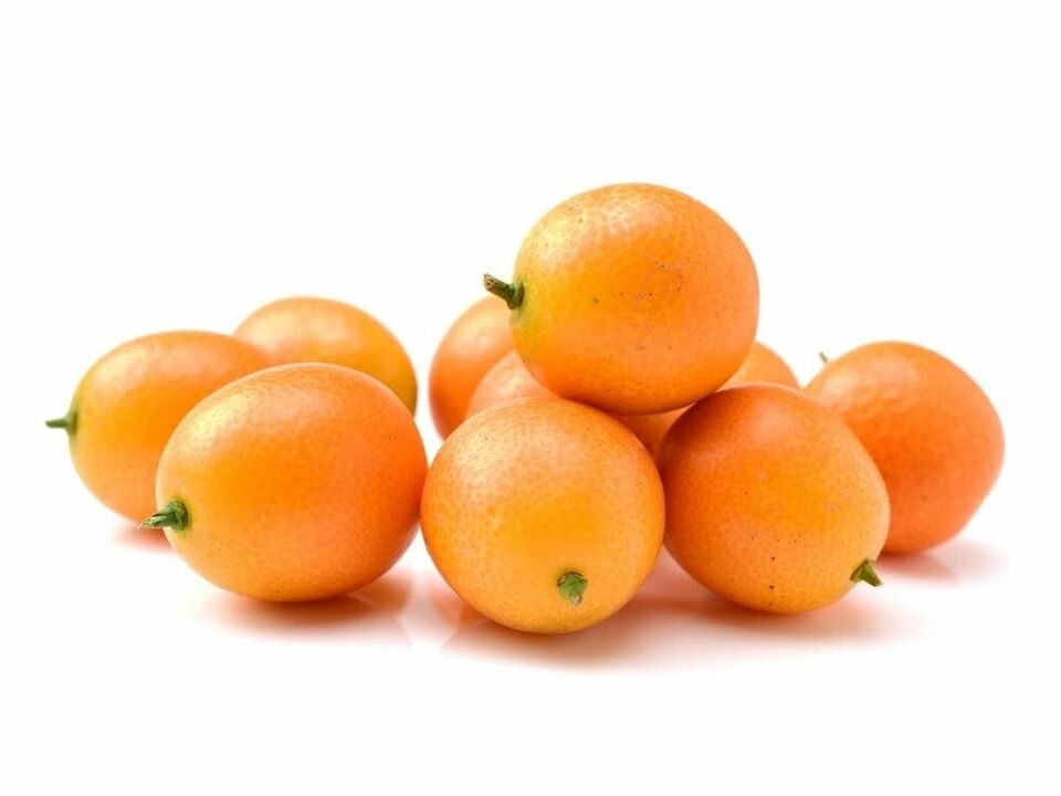 Kumquats in Keto Matcha