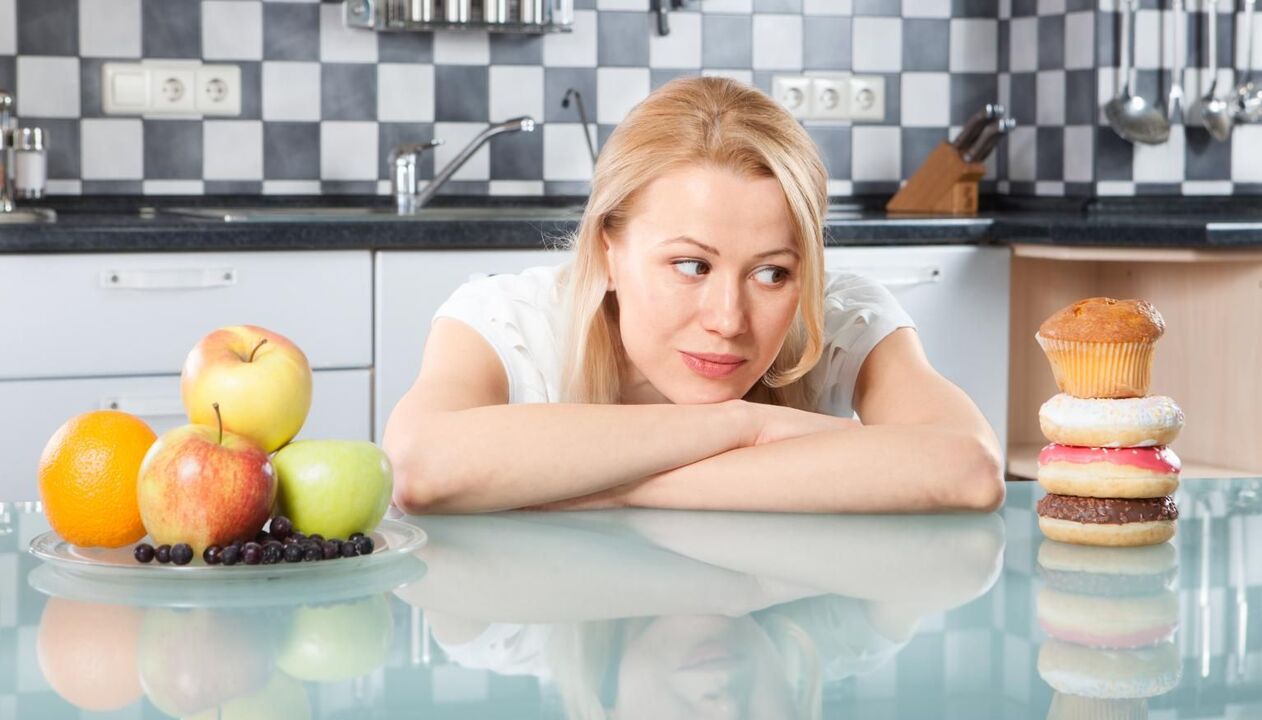 unhealthy and healthy food
